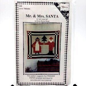 Mr. & Mrs. Santa Claus Quilt Sewing Pattern Wall Hanging Vintage Sewing Pattern